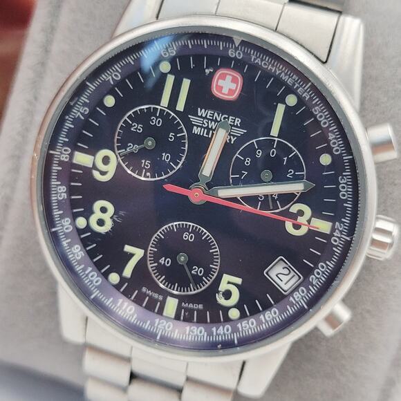 WENGER Swiss Army Men COMMANDO CHRONOGRAPH Black Sunburst Watch Military - Picture 5 of 16